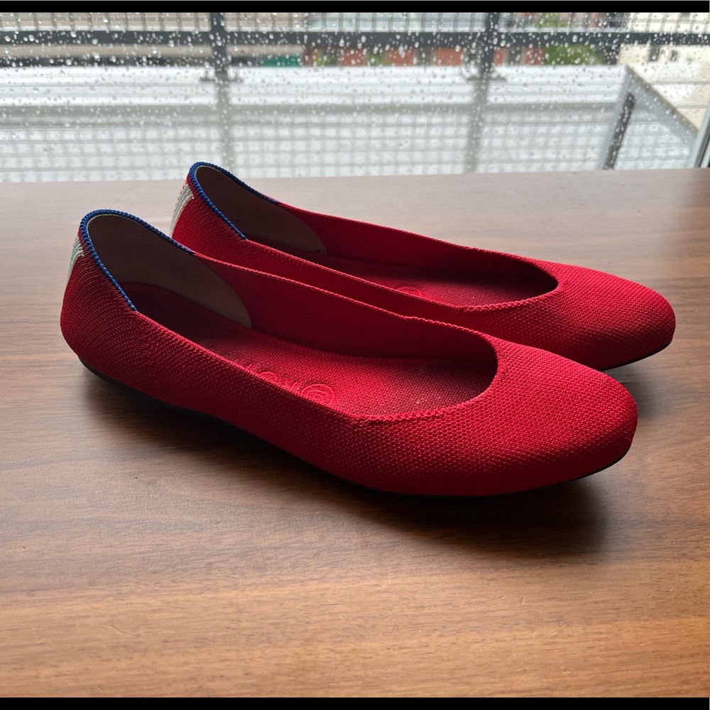 Rothy’s The Square in Cardinal size 8 Retired